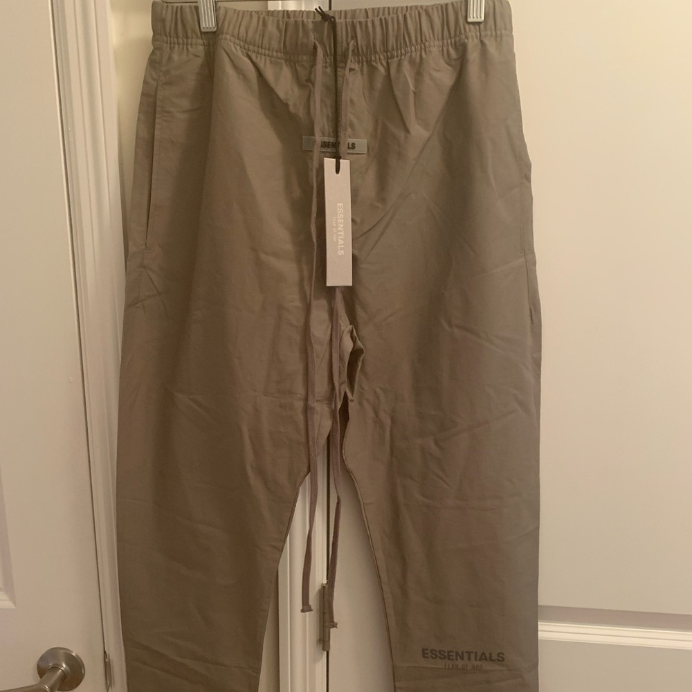 NWT ESSENTIALS FOG TAUPE TRACK PANTS SZ SML